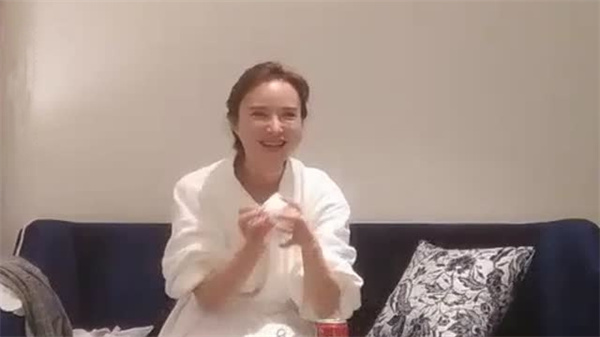 经典探花铁牛系列三：偷拍美女主角调情实录，聊天到啪啪全程高潮