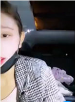 醉后白皙美乳少女与司机车上激情性爱